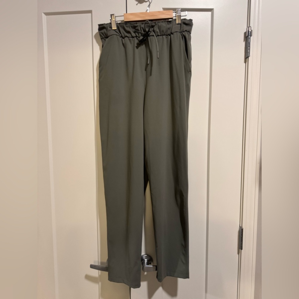 Lululemon Women Ankle Pants